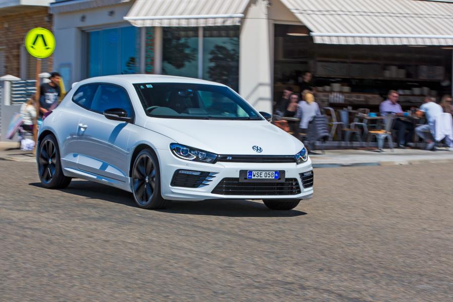  Volkswagen Scirocco R Wolfsburg Edition 2016 года  (AU) (фото 12 из 13)